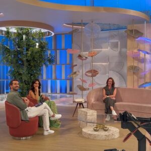 Sofia Nicholson Instagram - Sofia Nicholson é uma referência na representação em Portugal! A atriz já conta com mais de 30 anos de carreira. Falámos com a artista sobre o seu percurso, a sua participação na próxima novela da TVI e ainda a surpreendemos! 🥰

@mafaldacastro 
@idevormendonca 
@sofianicholson 
@tvioficial