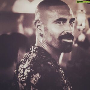 Sofiane Tadjine Instagram - L âme à deux yeux … l un regarde le temps, l autre se lève vers l éternité… #vintage#monsieursofiane 👑🦁 photo by @tsabrou 😎