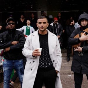 Sofiane Zermani Instagram - ... Si tu peux 😎 

@zeguerreofficiel 
@kenem_views 
@affranchis.music 🚬 

📸 @delaplacedavid
