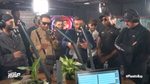 Sofiane Zermani Instagram - 🤙🏻

@planete_rap 
@skyrockfm
@soolkingofficiel 
@kikow7 🎹
@affranchis.music 🚬
