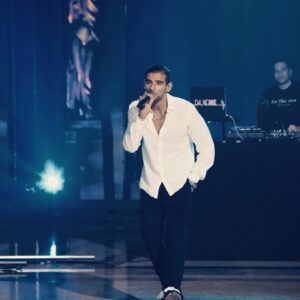 Sofiane Zermani Instagram - Concert Privé @canalplus 😘 

@zeguerreofficiel 
@rkofficiel_77 
@kenem_views 
@djnoiseparis 
@daphneoudaph 
@dorian_capitol 

#Signatures ✅ 
À retrouver sur @mycanal 😉