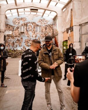 Sofiane Zermani Instagram - Alors.... QUI A BRÛLÉ LE CERCLE ⭕️ ????? 

@rentredanslecercle ⭕️
@affranchis.music 🚬 

📸 @delaplacedavid 
@miaousb
@moro_julien_