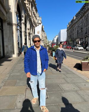 Soham Majumdar Instagram - Well I could have bought a few more things if the conversion rate was a little more subtle. A colonial hangover is never too bad. London you were bittersweet.