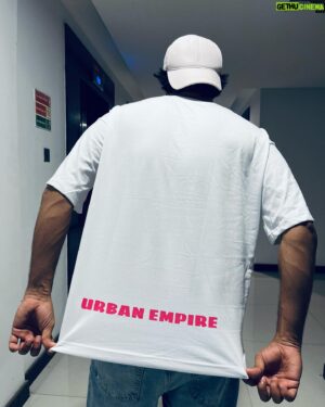 Soham Majumdar Instagram - They are cool t-shirts, reasonably priced. Anything more shall make me sound stupid. Khareed lo @urbanempire.in se. Use the code “SOHAM10” for some discounts.

@akashmishraaaaa thank you