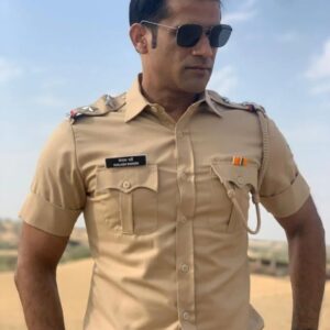 Sohum Shah Instagram - Kailash Parghi brought out a side of me which I didn't know existed... Mujhe Zyaada tar serious roles ke liye hie cast kiya jaata hai, and this was my first attempt at playing a comic-relief role like this.

I really hope you enjoyed watching my character as much as I enjoyed playing him.... Aapko kaisa laga?