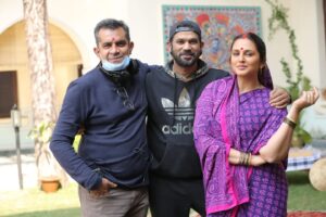Sohum Shah Instagram - Can't believe its been a month already... It's been a fun and memorable journey as Bheema Bharti, aur aap sab ne itna pyaar dikhakar isse aur bhi yaadgaar banaya diya... 

Glad to see the love and appreciation #BheemaBharti and #MaharaniSeason2 have received!♥️