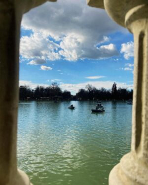 Solange Hilário Instagram - El Retiro 🍃
#off #halamadrid #spain #parquedelretiro