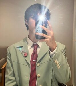 Son Dong-woon Instagram - 