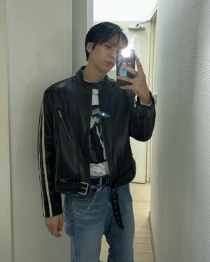 Son Dong-woon Instagram - The Show!💡🎉