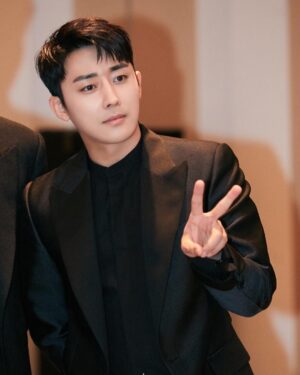 Son Ho-jun Instagram - #백상예술대상