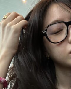 Actress Son Na-eun HD Instagram Photos and Wallpapers April 2024