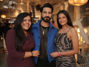 Sonali Sudan Instagram - One With My Favourites 🫶🏻
Anshi & Ballu 🥲 Loveyouboth 🤗