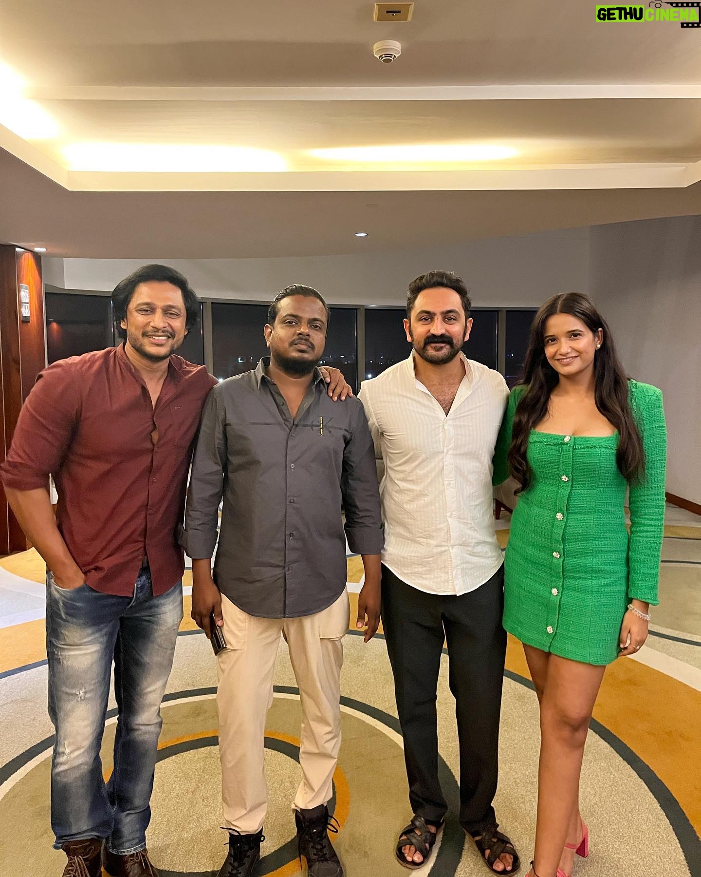 Sonali Sudan - 437 Likes - Samara Promotions Photo Dump 🤌🏻🫶🏻
#samara #samaramovie #samarafilm #samarateam #moviepromotions #11thaugust #malayalmfilm #rahman #samarathemovie #sonalisudan