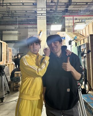Song Ji-ho Instagram - 월요일 8시 50분이 되니 참 공허한 마음입니다.. 
#선재업고튀어 를 떠나보내기 참 쉽지않네요 ㅠㅜ 출연한 모든 배우에게 인생작으로 남을 작품입니다🧡 뜨거운 사랑 보내주신 전세계의 많은 수범이분들 사랑합니다❤️ 
@tvn_drama @tving.official 본팩토리 등 모든 관계자 분들 수고 많으셨습니다! 이만 ‘임골드’ 퇴장하겠습니다
