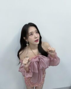 Actress Song Min-gyeong HD Instagram Photos and Wallpapers May 2024