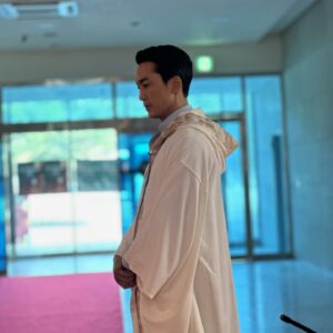 Song Seung-heon Instagram - 🙏

오늘밤 8:50 tvN 

#허성태 
#플레이어2
#player2
#tving 
#tvN
#플레이어2_꾼들의전쟁
#ThePlayer2_MasterofSwindlers

@tvn_drama
@tving.official