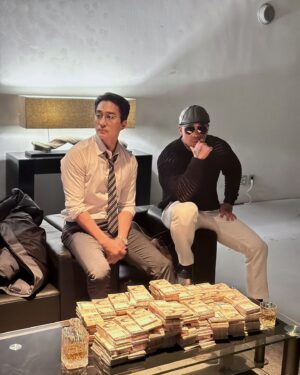 Song Seung-heon Instagram - 🔥🔥🔥

#플레이어2
#player2
#tving 
#tvN
#플레이어2_꾼들의전쟁
#ThePlayer2_MasterofSwindlers

@tvn_drama
@tving.official
