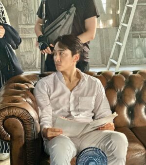 Song Seung-heon Instagram - It’s so hot🔥🔥🔥🔥🔥

#플레이어2
#player2
#tving 
#tvN
#플레이어2_꾼들의전쟁
#ThePlayer2_MasterofSwindlers

@tvn_drama
@tving.official