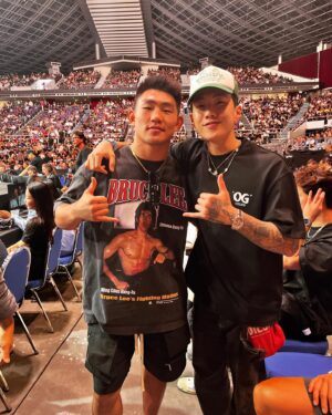 Song Yadong Instagram - ❤️ Singapore 👊