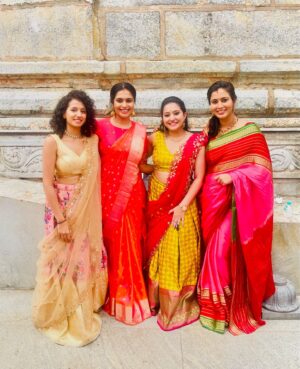 Sonu Gowda Instagram - The love of a family is a greatest blessing !! 

#family #blessing #everything