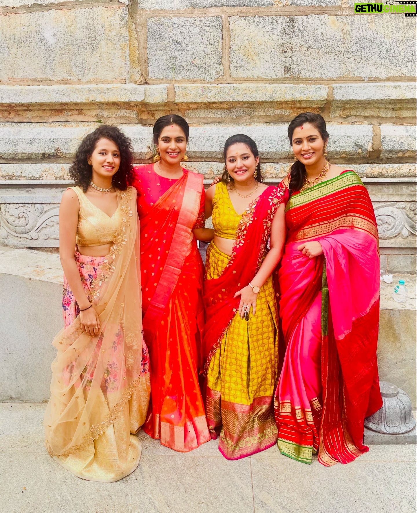 Sonu Gowda - 83.4K Likes - The love of a family is a greatest blessing !!
#family #blessing #everything
