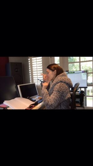 Sonya Belousova Instagram - Always a pleasure giving the brass section a workout! 🤣 You guys sound terrific! 🎺🎷🎺