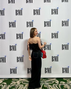 Sonya Belousova Instagram - My most favorite event of the year. Thank you @bmi for all the love! Feeling lucky and grateful for another BMI Award, this time for #TheThingAboutPam. This is such an honor. And what an incredible night! Thank you to the absolute legend and our brilliant showrunner @jennybgoode for bringing Giona & I on this adventure, love you to the moon and back!! And thank you BMI and @reema.iqbal for your continued support and for being amazing! ❤️🎶❤️
