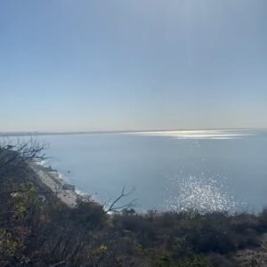 Sonya Walger Instagram - A wonderful weekend hike. Listening to the new Sally Rooney audiobook “oh Beautiful World, where are you?” 

The writing is so detailed and nuanced, and the reader, @aoifemarymcmahon brings every single word of it to life; I could have walked for miles. (View didn’t hurt - oh beautiful world, you are right here at my feet).