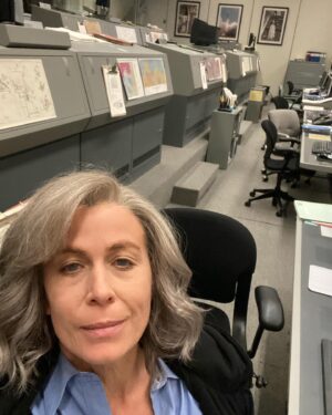 Sonya Walger Instagram - What an incredible ride. Molly Cobb, what a gift of a role. Am so deeply proud to have been a part of this wonderful show, to have worked alongside this dedicated, talented cast and crew. I have moonwalked, flown shuttles and planes, dangled from craters, learned Braille and soaked in many tubs for this role. I will never have another like it. Thank you for writing her and thank you all for loving her as I do. Now go change the world, you selfish pricks!  @forallmankind_ @appletvplus