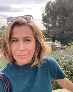 Actress Sonya Walger HD Instagram Photos and Wallpapers May 2024