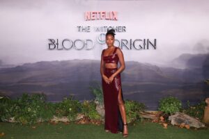 Sophia Brown Instagram - The day finally came💫 It went in the blink of an eye though! 

The anticipation has exhausted me - all the love to the special people on the journey and those who came out to welcome our baby! 
Especially my Mum, Dad and Partner, who walked the red (green) carpet with♥️!!!

@larzogram you are the greatest person I could have gone on this journey with. Truly. I love you. you are the best - 53 forever&ever🖤

Thank you @declandebarra for putting this band of awesome people together - you’re a complete and utter legend🌪️💜