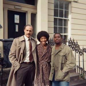 Sophia Brown Instagram - 💥 DEADSHOT💥⁣⁣
⁣⁣
Out Now on @skytv ⁣⁣
⁣⁣
I LOVED getting to work with these legendary actors - BIG LOVE @amlameenbaby, @mrmarkstrong, #FelicityJones and #ColinMorgan 
⁣⁣
🌟