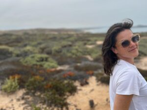 Sophie Cadieux Instagram - littoral,vagues et partners❤️