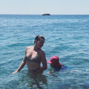 Sophie Cadieux Instagram - Krios. Presque plage secrète. 🇬🇷