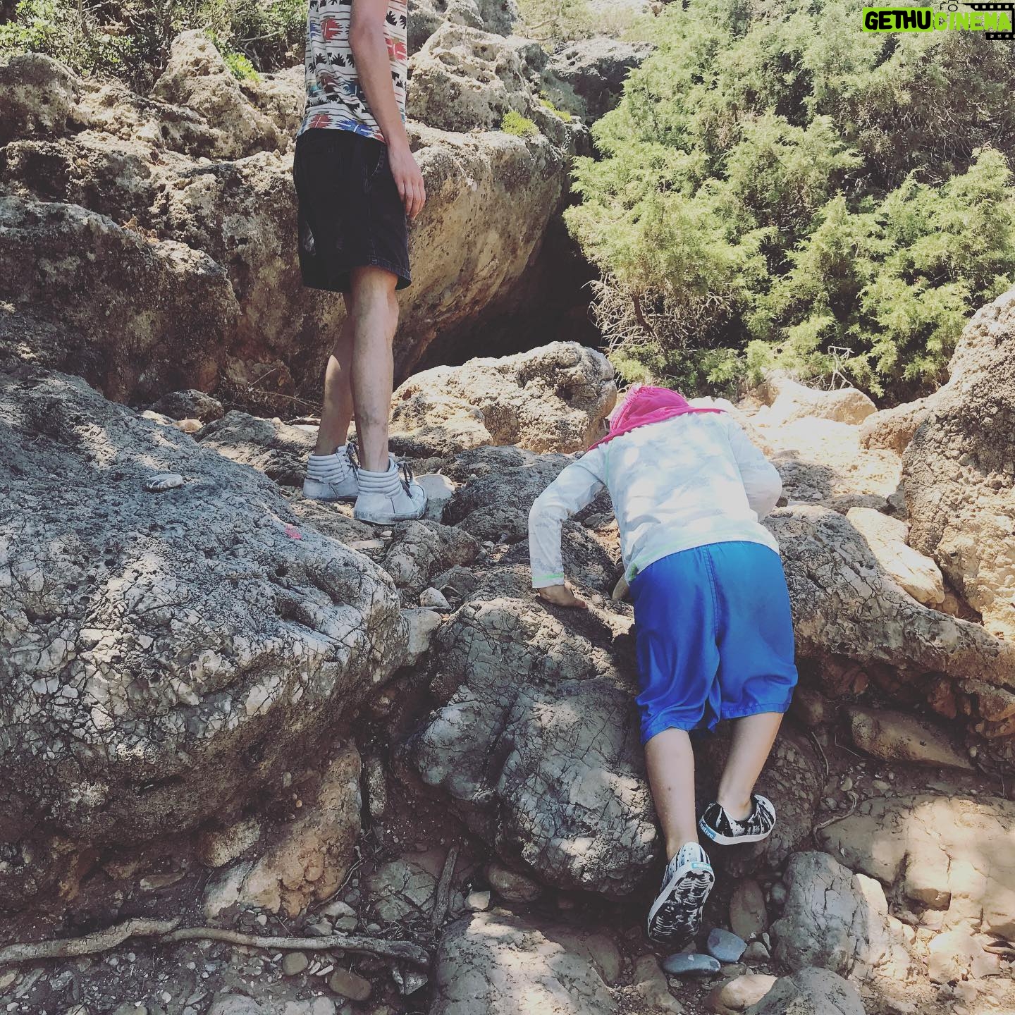 Sophie Cadieux - 388 Likes - Krios. Presque plage secrète. 🇬🇷