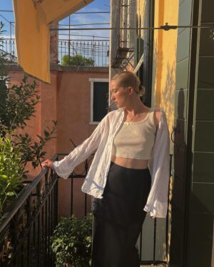 Sophie Lowe Instagram - 💚🤍❤️