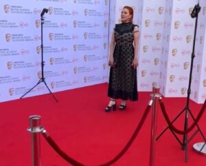 Sophie Willan Instagram - More #Bafta bits!

Make up: @andrewgallimakeup 
Hair: @jonchapmanhair 
Stylist: @fayesawyerstylist