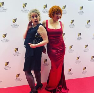 Sophie Willan Instagram - What a fabulous night! ❤️ #rtsnwawards #almasnotnormal #bestcomedyprogramme