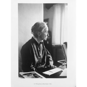 Sorcha Groundsell Instagram - I promised myself I would stop buying books that I don’t have shelf space for but I can’t get over these incredible photographs of Georgia O’Keeffe by John Loengard. A beautiful, fascinating insight into her world and work.