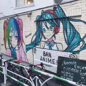 Sou Instagram - 街でミクちゃんに出会った