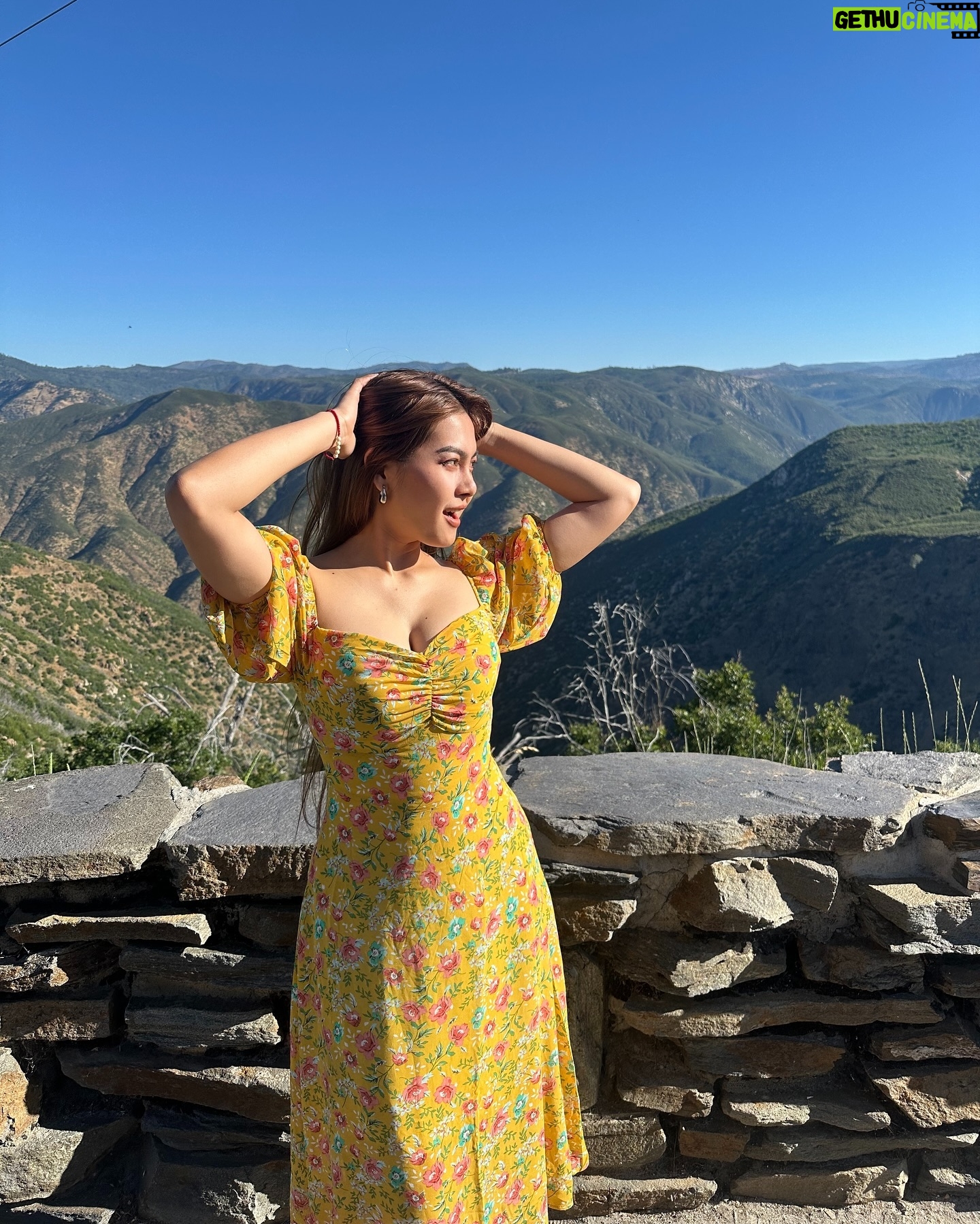 Sovattey Sary - 3 Likes - ✨🌿🏔️
