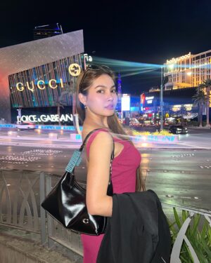 Sovattey Sary Instagram - What’s up Las Vegas? ✨
