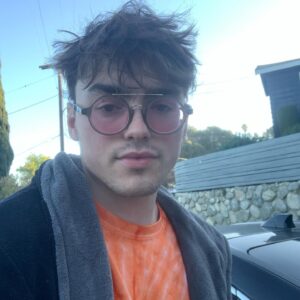 Spencer List Instagram - 🍜🤰