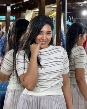 Sree Nithi Instagram - Always remember to be happy because you never know who’s falling in love with your smile🪻