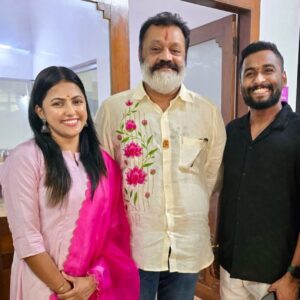 Sreevidya Nair Instagram - Kicking off the wedding invites with the blessing of one and only super ⭐️ @sureshgopi ☺️❤️

📸 - @vishnu.kurup