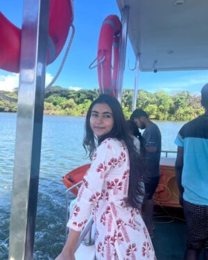Sri Devi Instagram - Taking all this beauty in💕

#goa #fyp #explore #explorepage #travel #divarisland #tamil