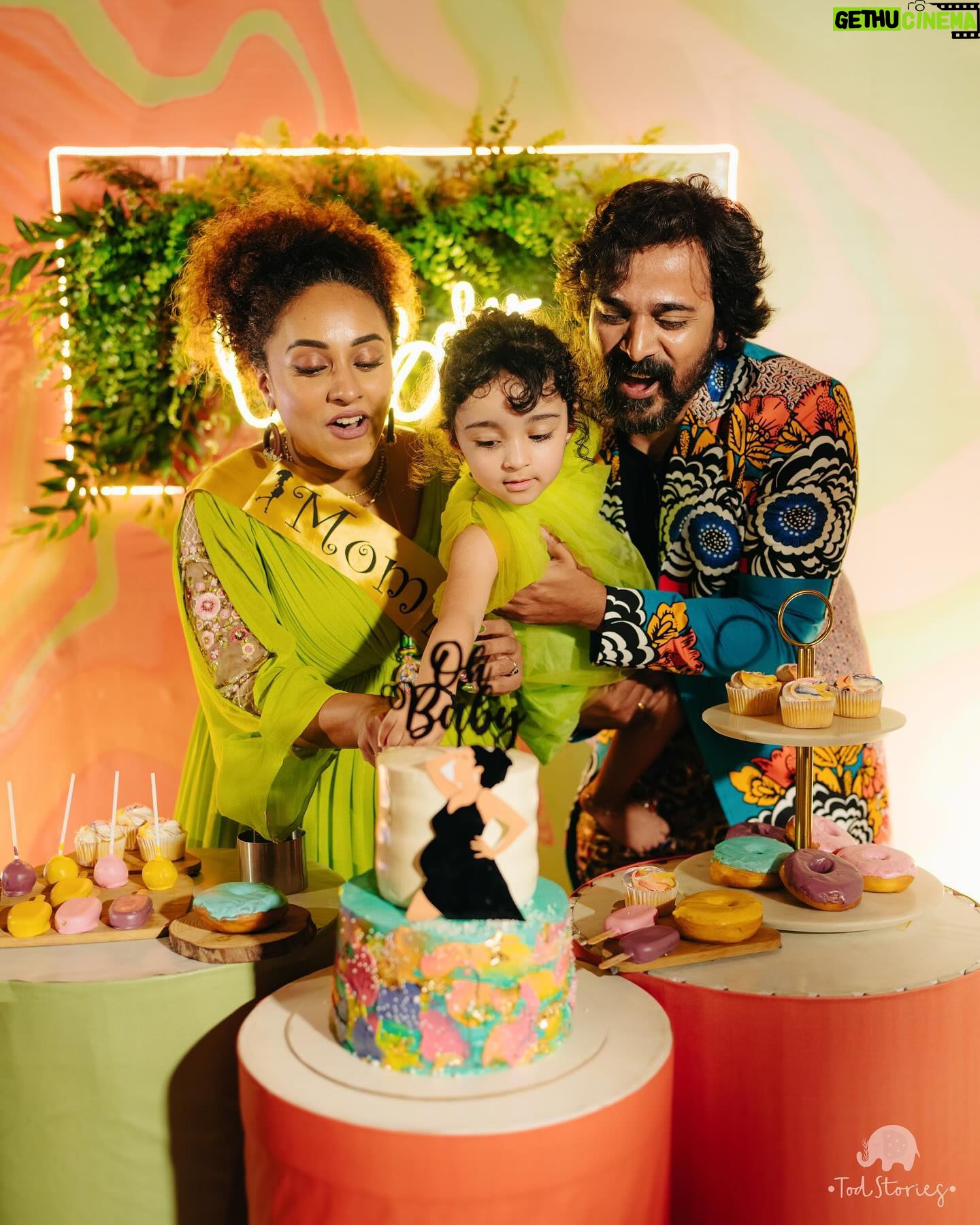 Srinish Aravind - 354.8K Likes - I would like to call this bundle of pics “Sugar Rush” 🤪
.
Click @todstories
Wearing @t.and.msignature
Srini @jishadshamsudeen
Event @_whitewindow__
Cake @whisk_n_frost