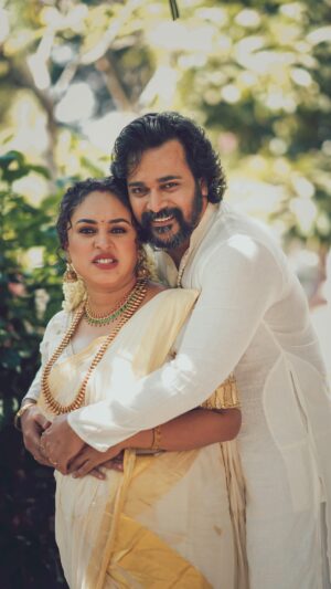 Srinish Aravind Instagram - My forever fav katchi @pearlemaany ❤️❤️❤️😍😍🧿 #reels #katchisera 
.
Clicks : @sainu_whiteline