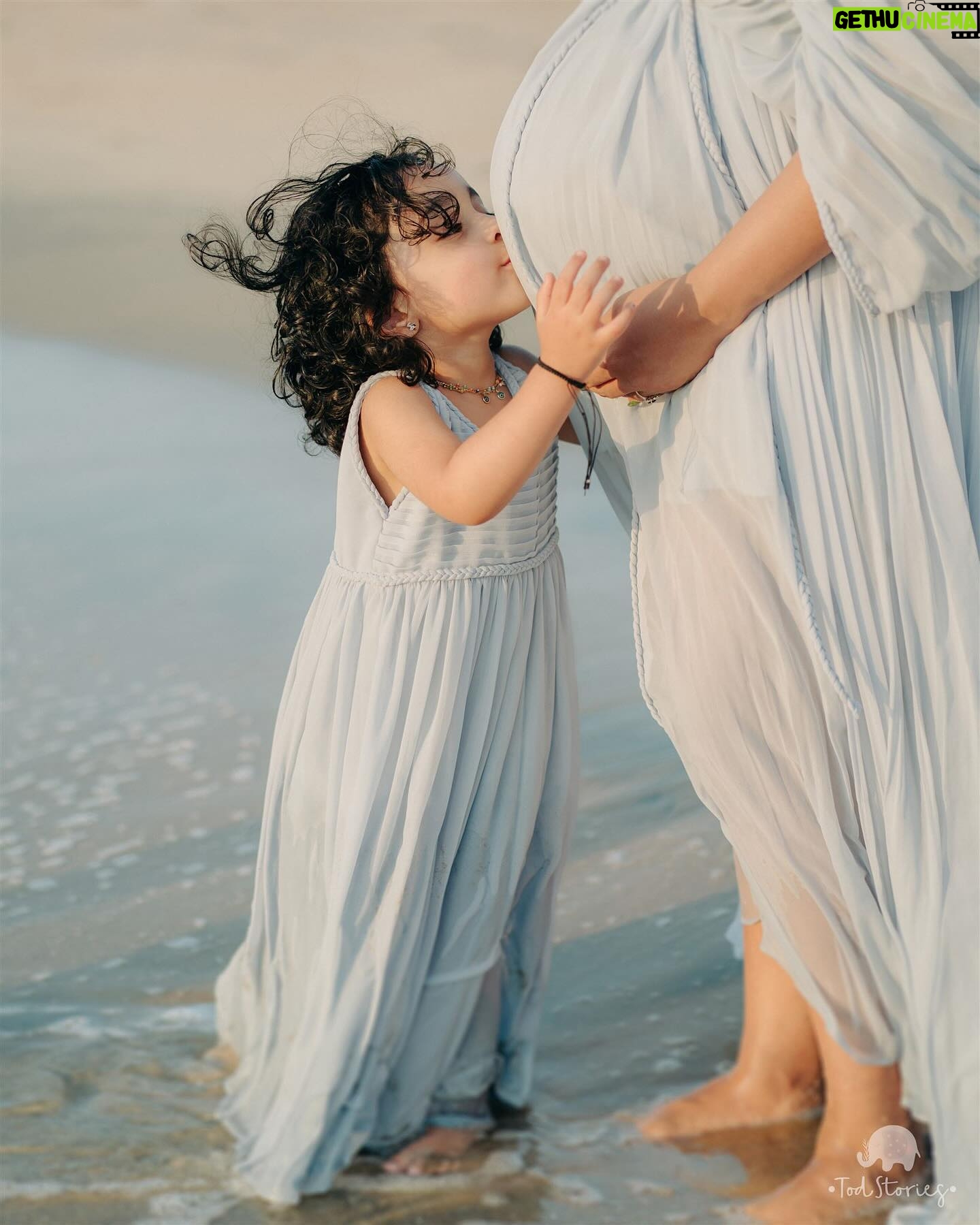 Srinish Aravind - 252K Likes - Law Of Attraction is Real… because I imagined this moment a million times in my head and it happened 🩵
.
Click @todstories
Pearle and Nila’s Outfits @arsignatureofficial
Srini’s @nishal_ug