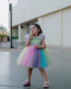 Srinish Aravind Instagram - Nila Turned 3 🥰 our little bundle of Joy celebrating her Birthday !
.
Click @sainu_whiteline @_whiteline_photography_